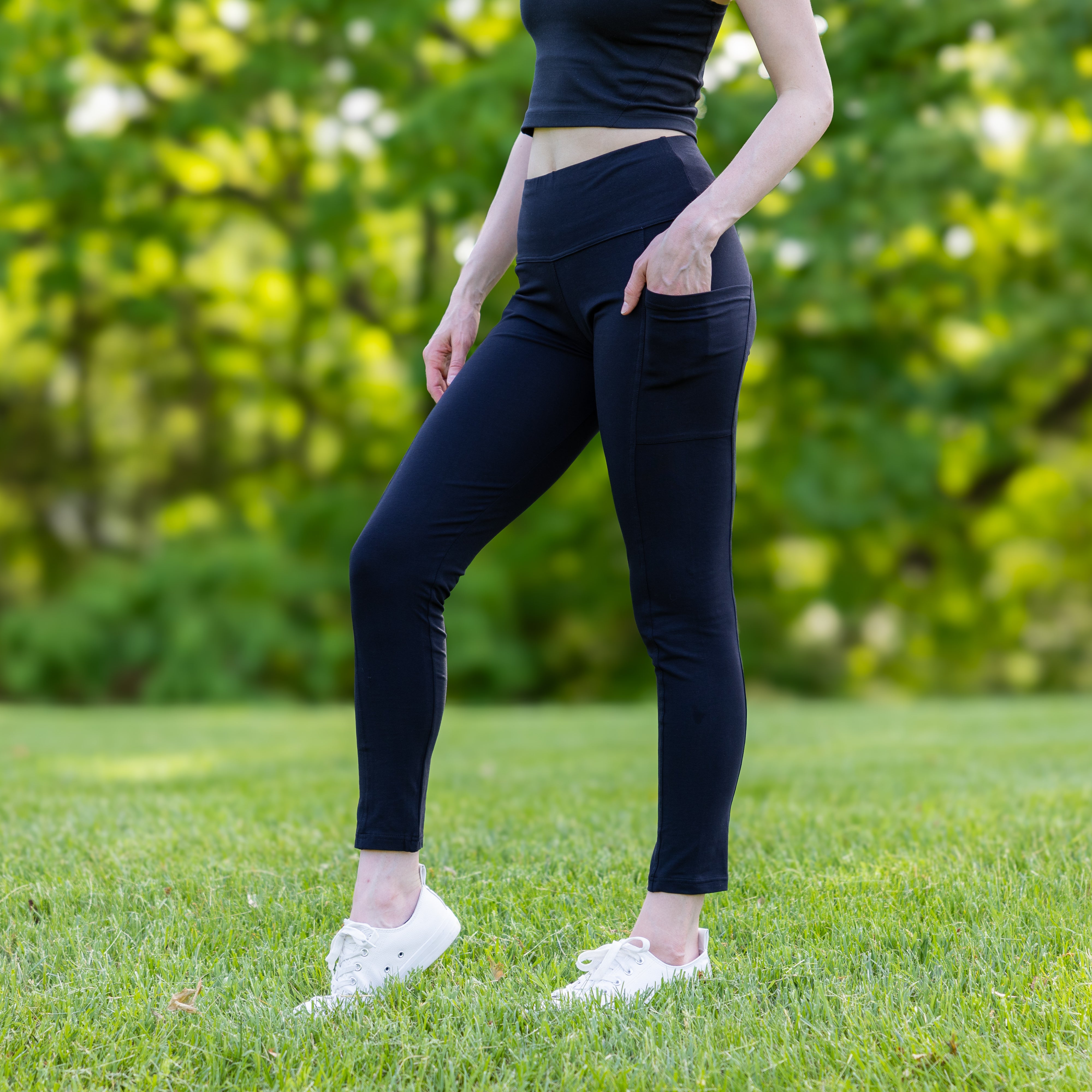 Black Adults Athletic Fit Leggings with Pockets