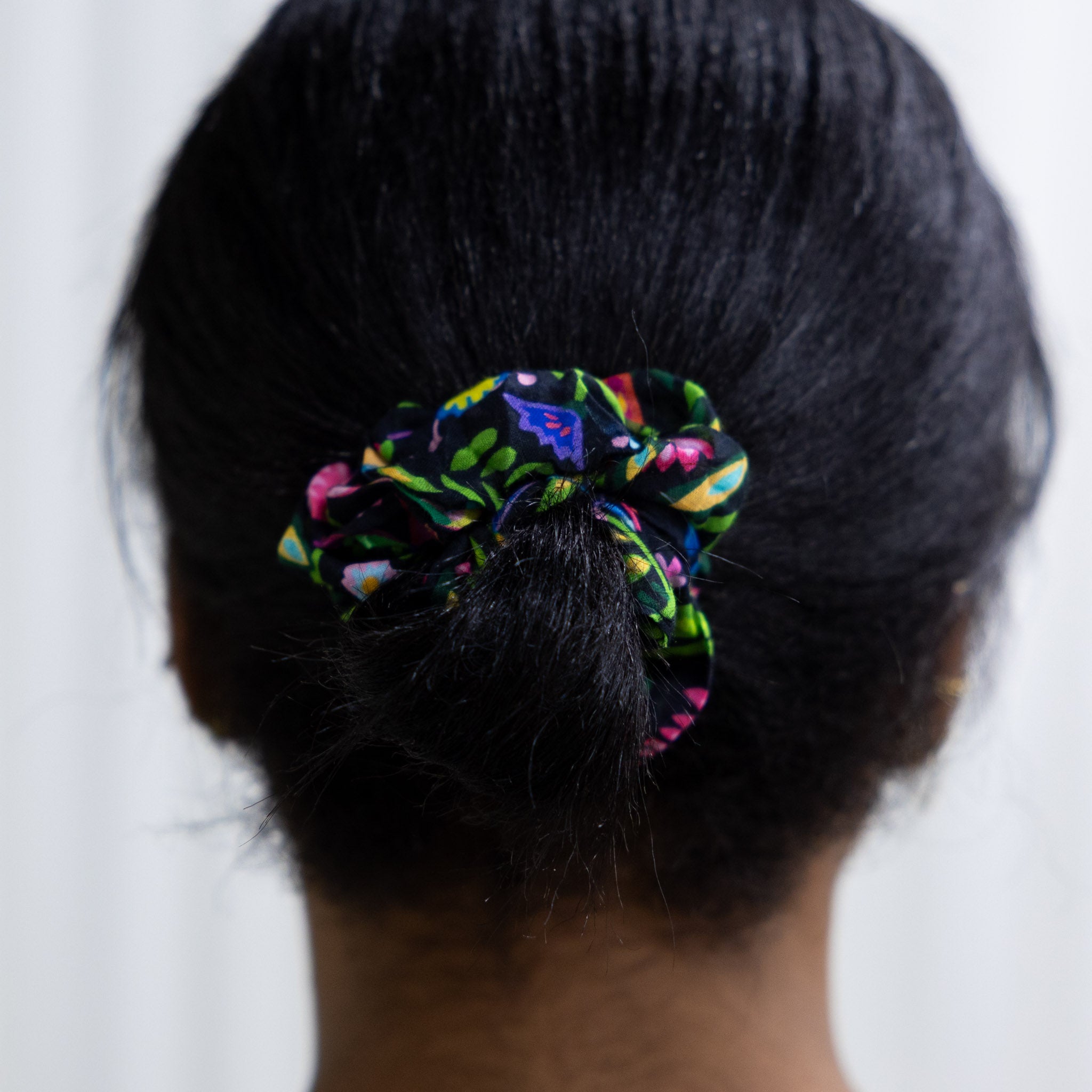 Hummingbirds Paradise Scrunchie