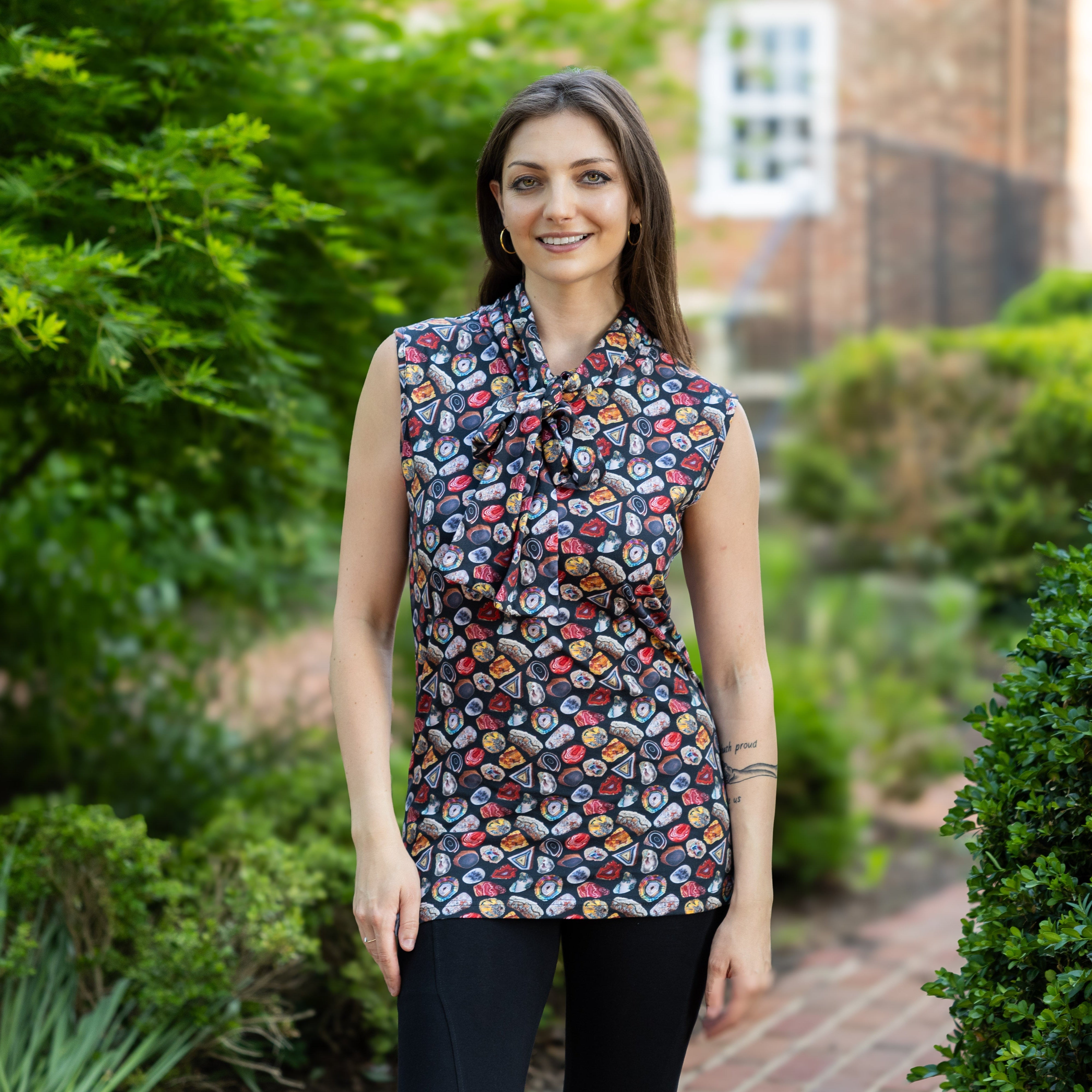 Agate Tie Neck Sleeveless Top