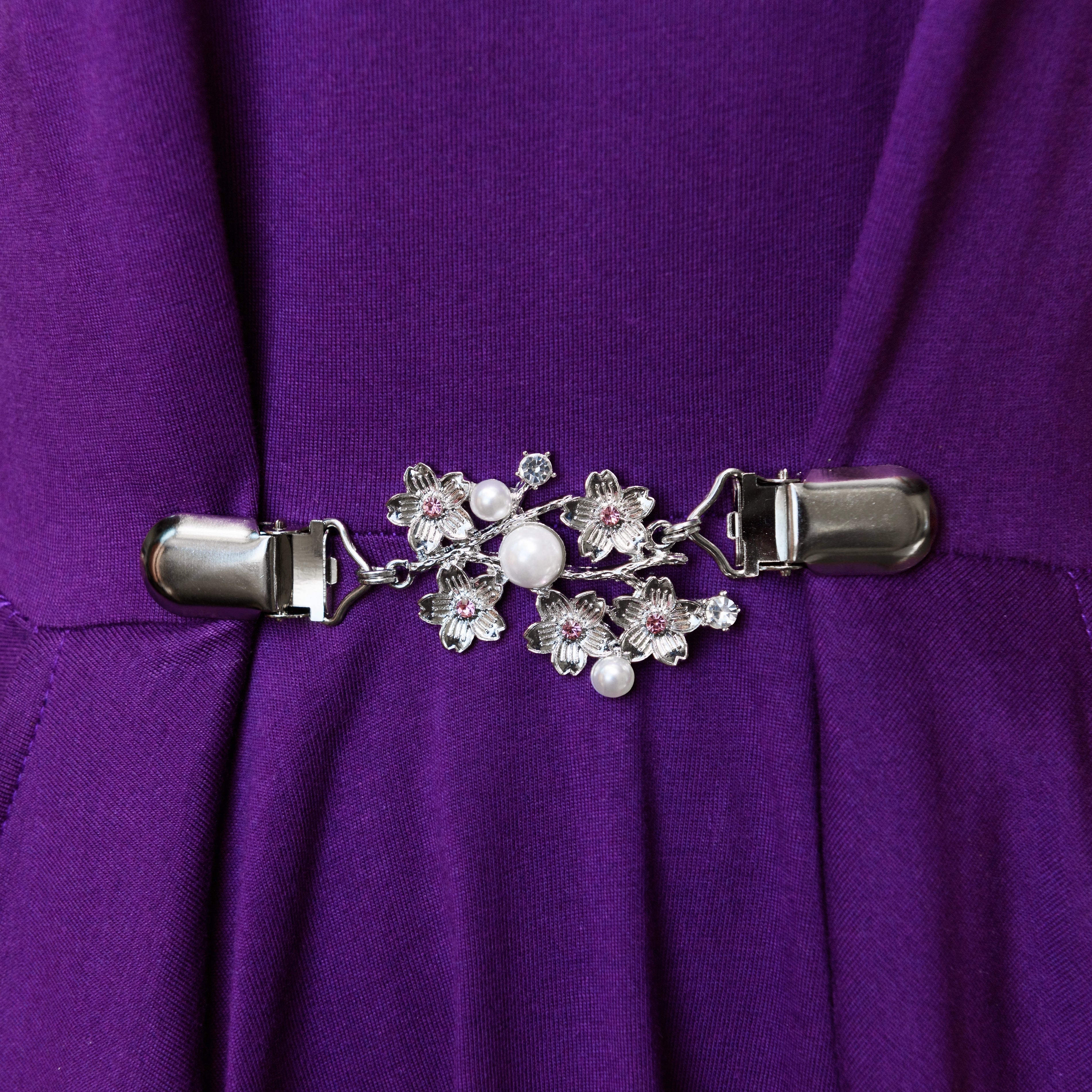 Blossom Pearl Cinch Clip