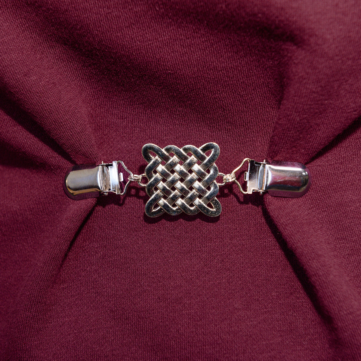 Celtic Square Knot Cinch Clip