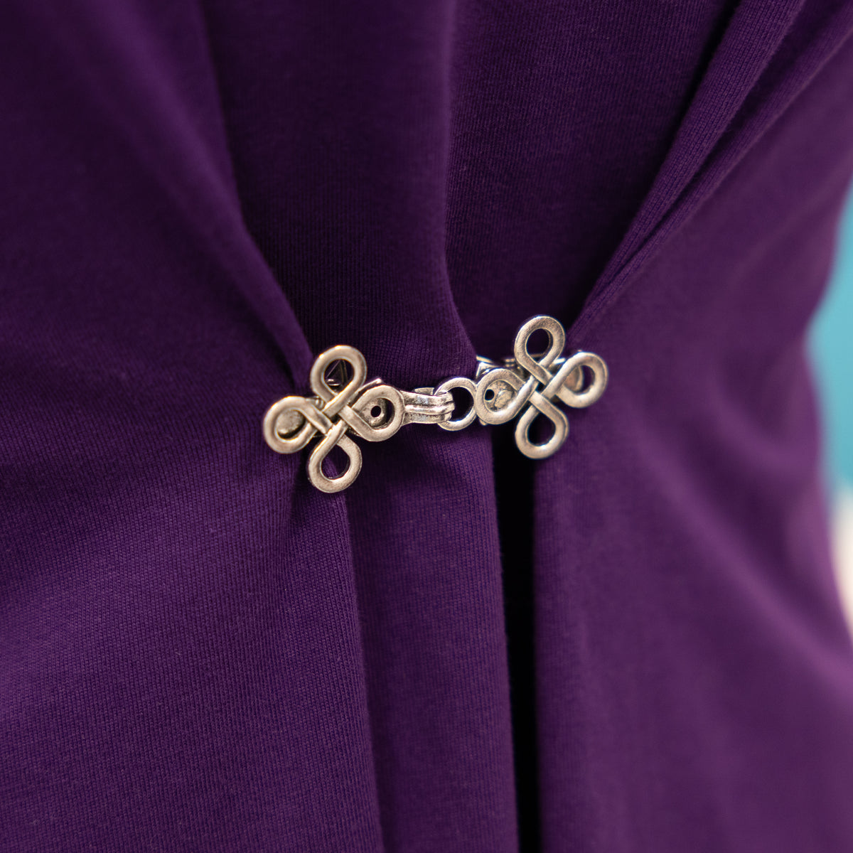 Celtic Infinity Loop Cinch Clip