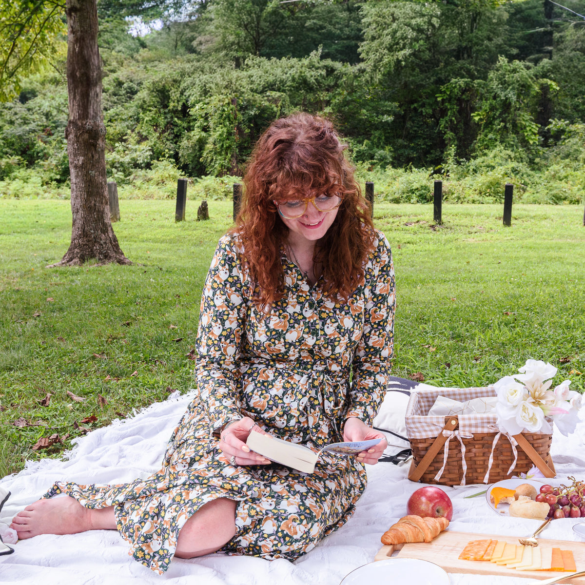 Corgi Steed Button-Up Midi Dress with Pockets