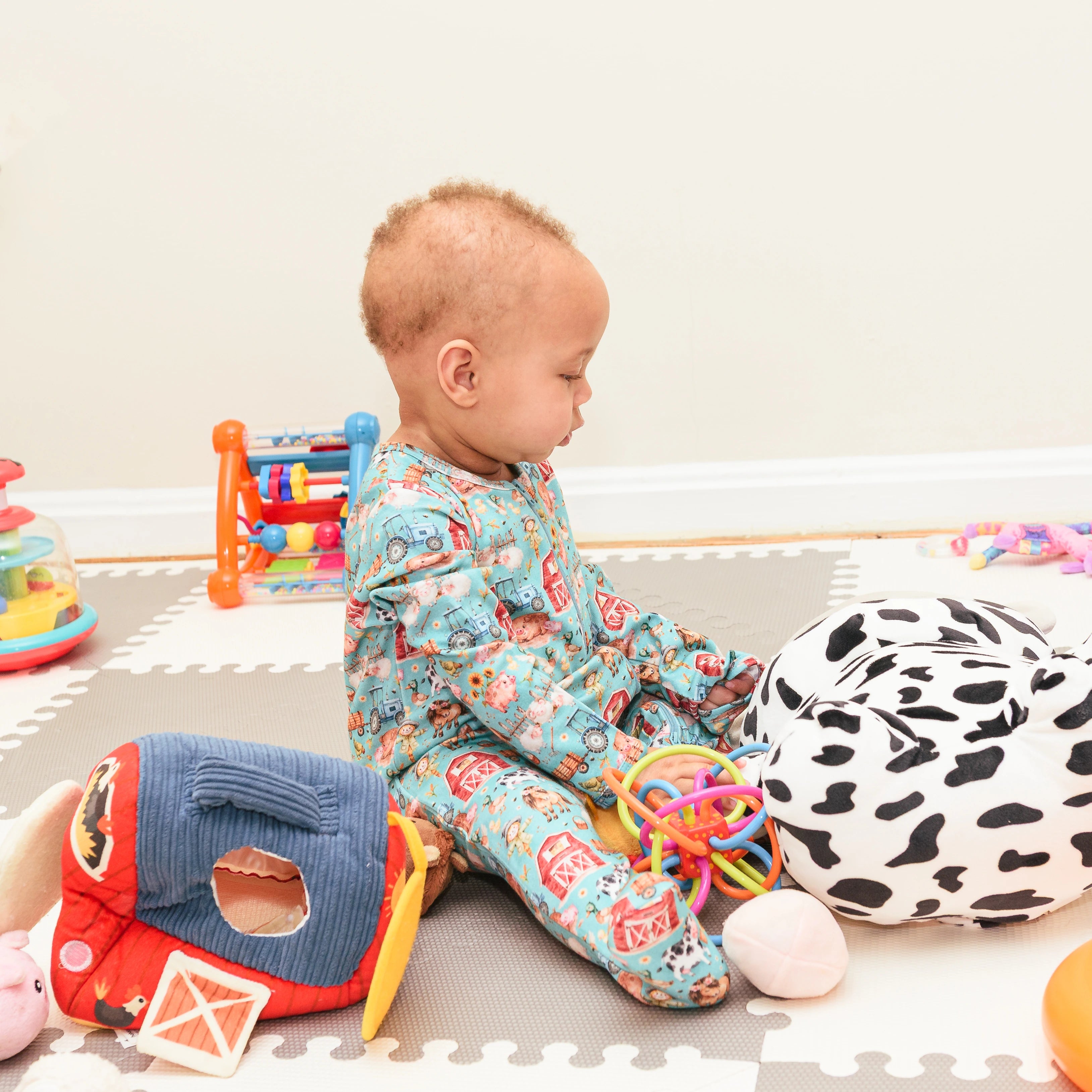 Farm Animals Long Baby Bodysuit