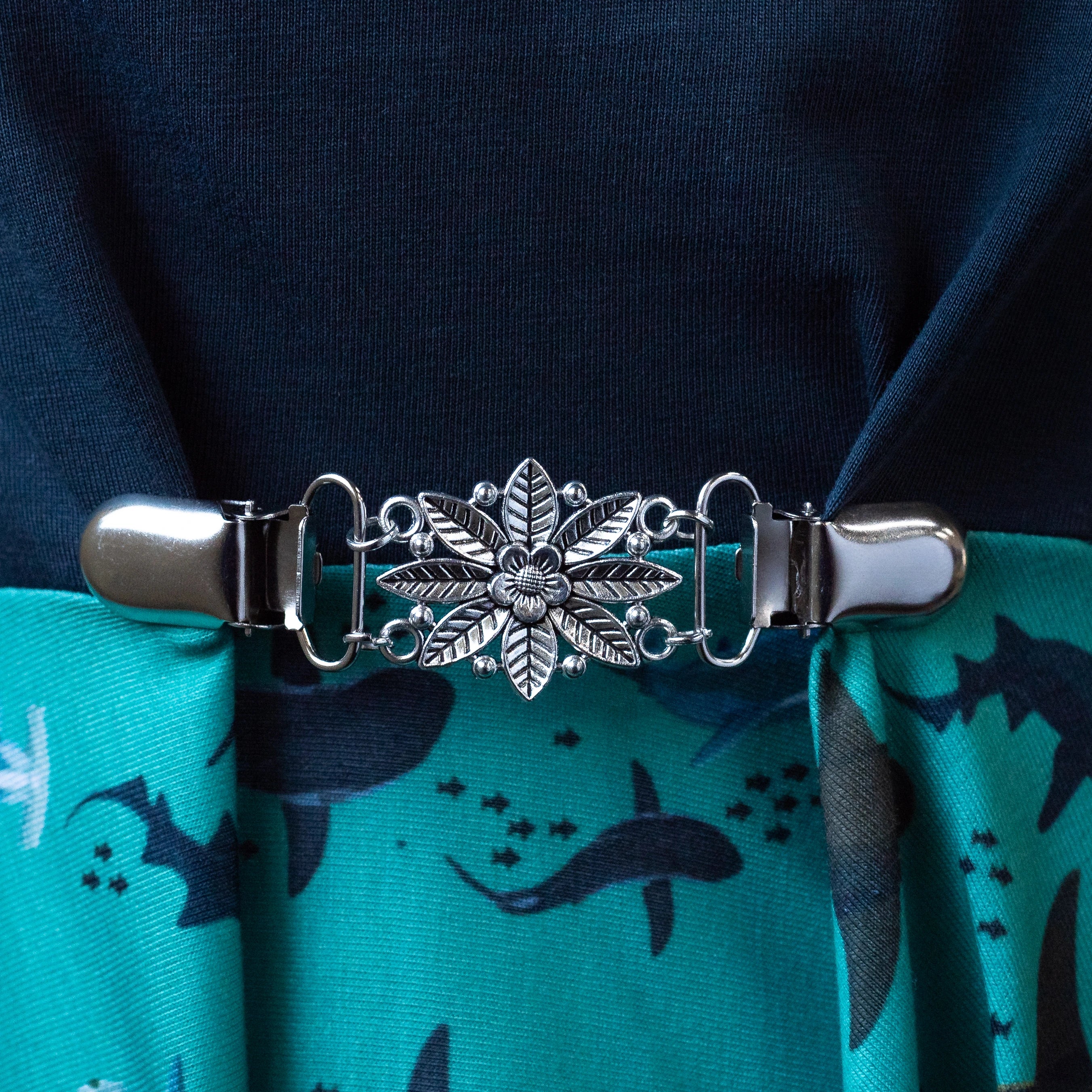 Floral Radiance Cinch Clip