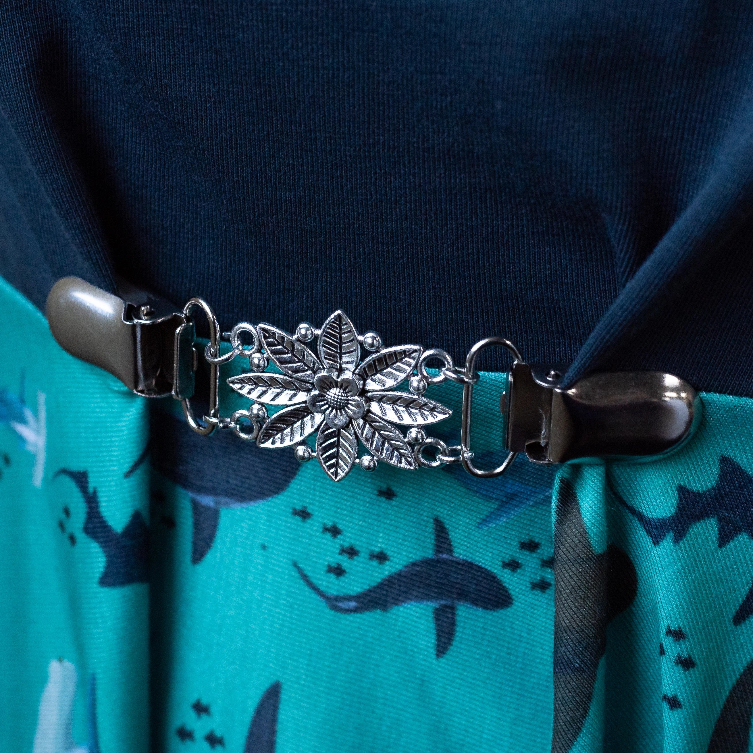 Floral Radiance Cinch Clip