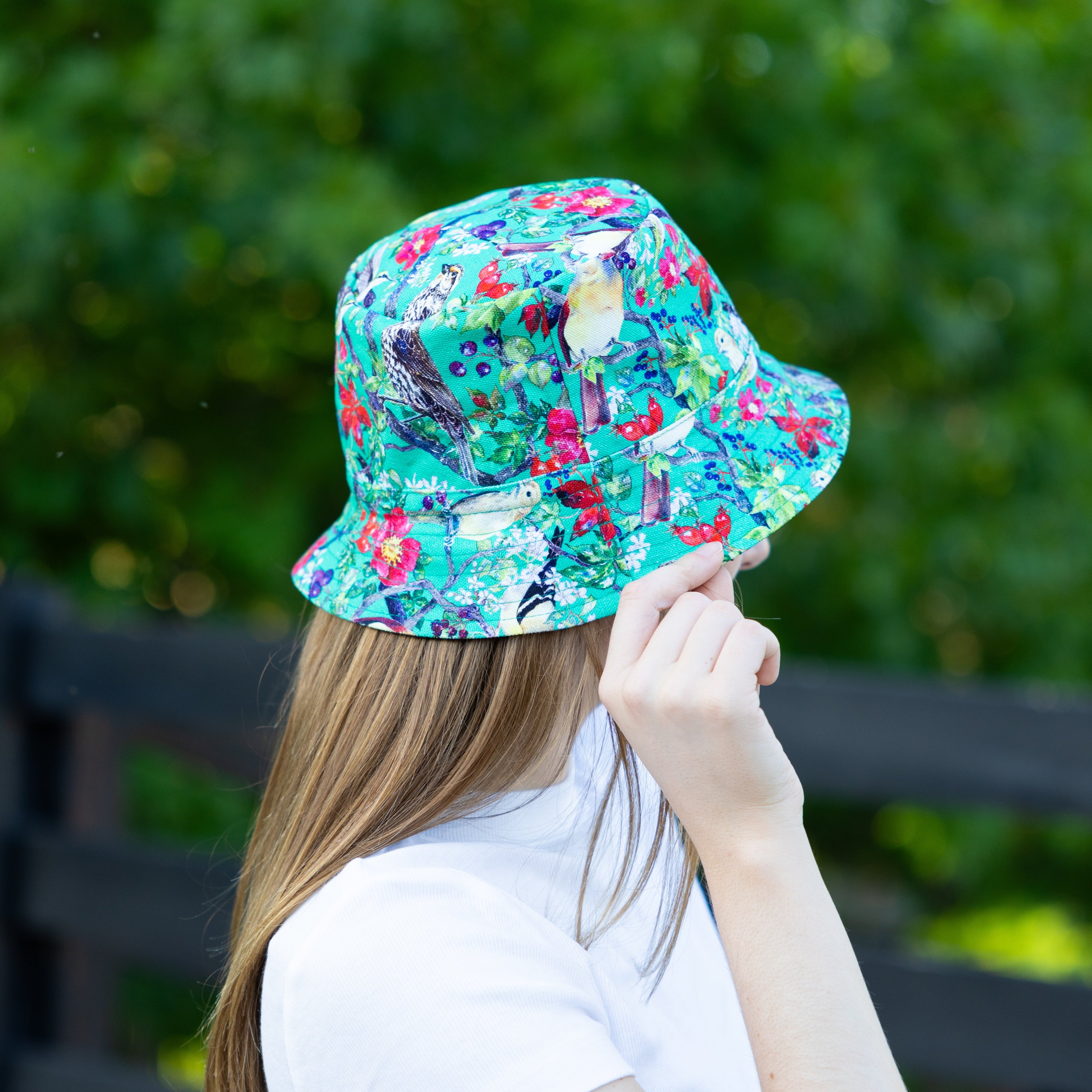 Hen's Parade Reversible Bucket Hat