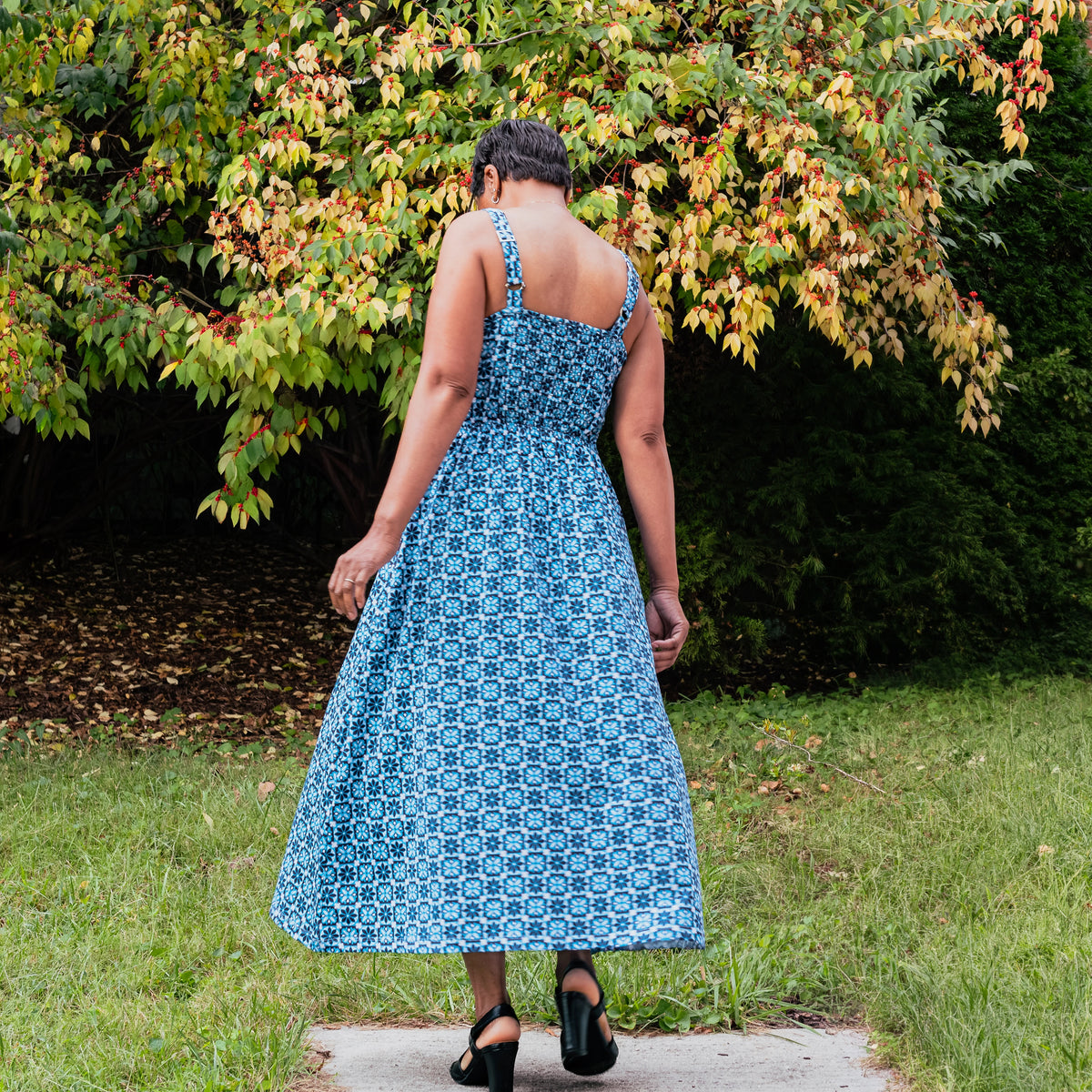 Porcelain Bloom Dress with Pockets
