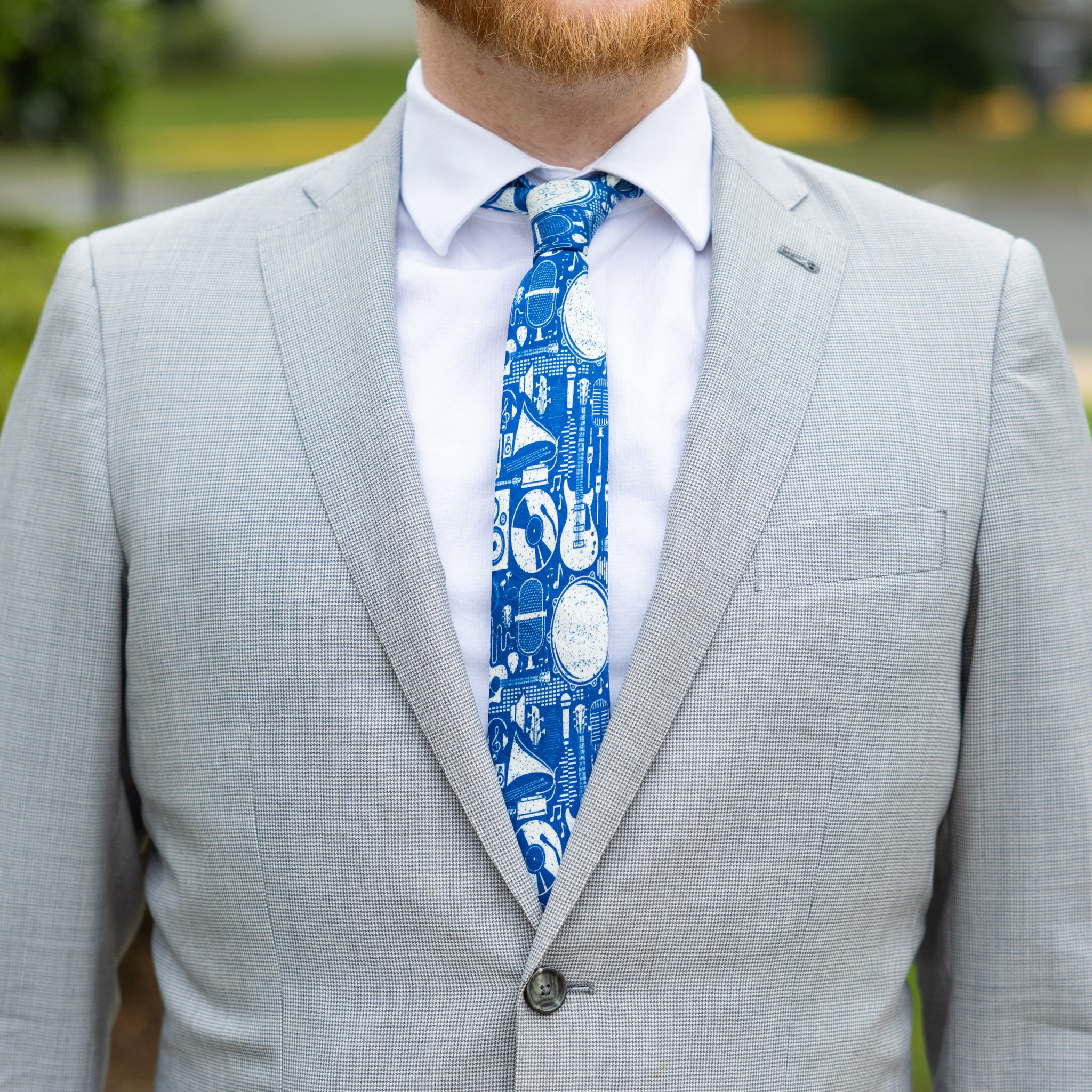 Retro Music Tie