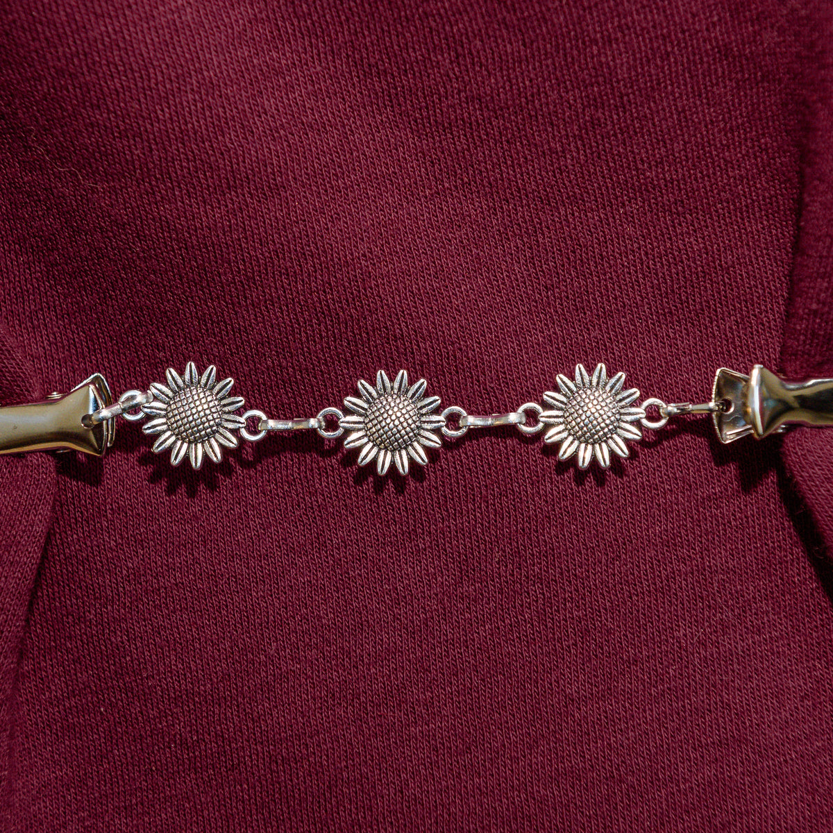 Silver Sunflowers Cinch Clip