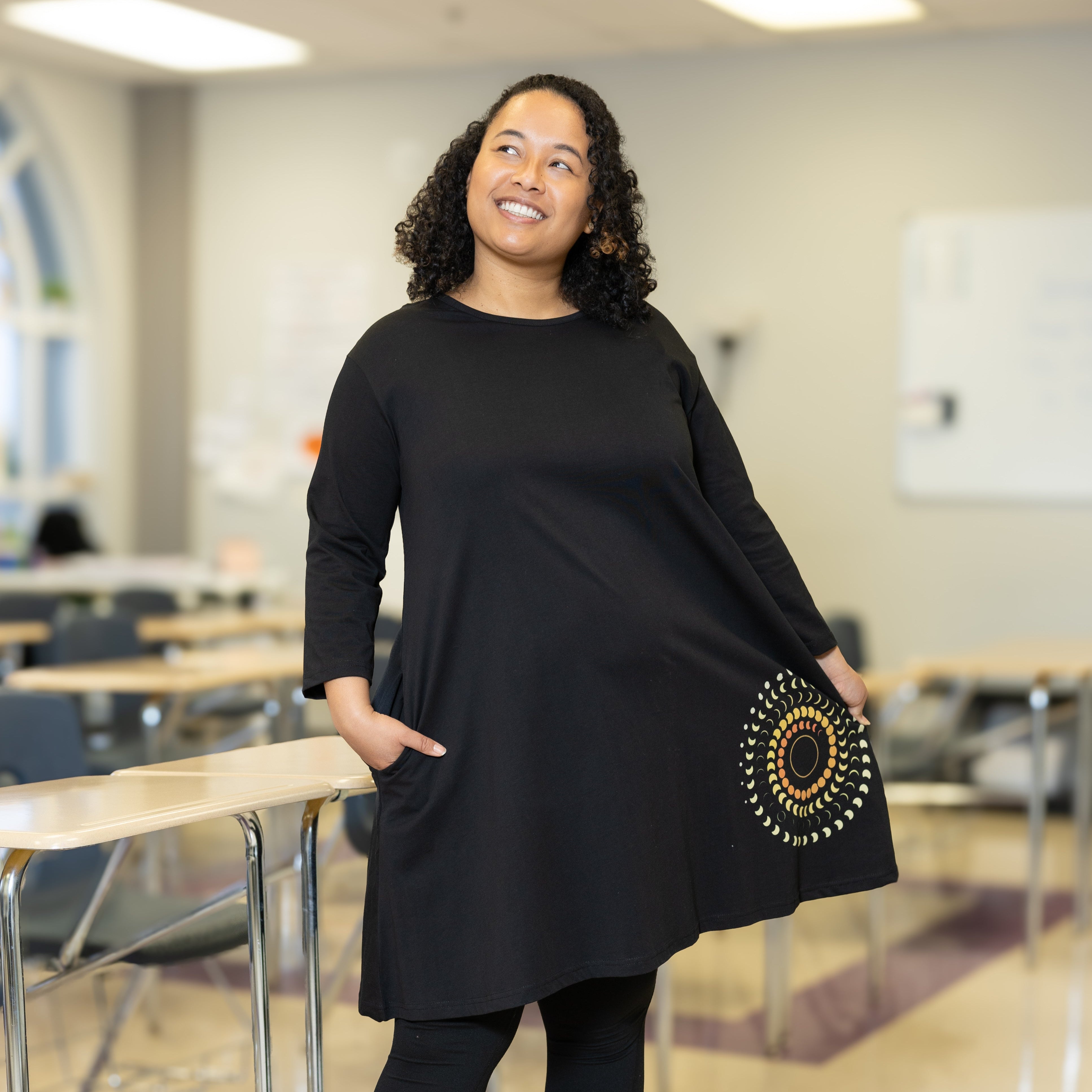 Solar Eclipse 3/4th Sleeves Long Tunic