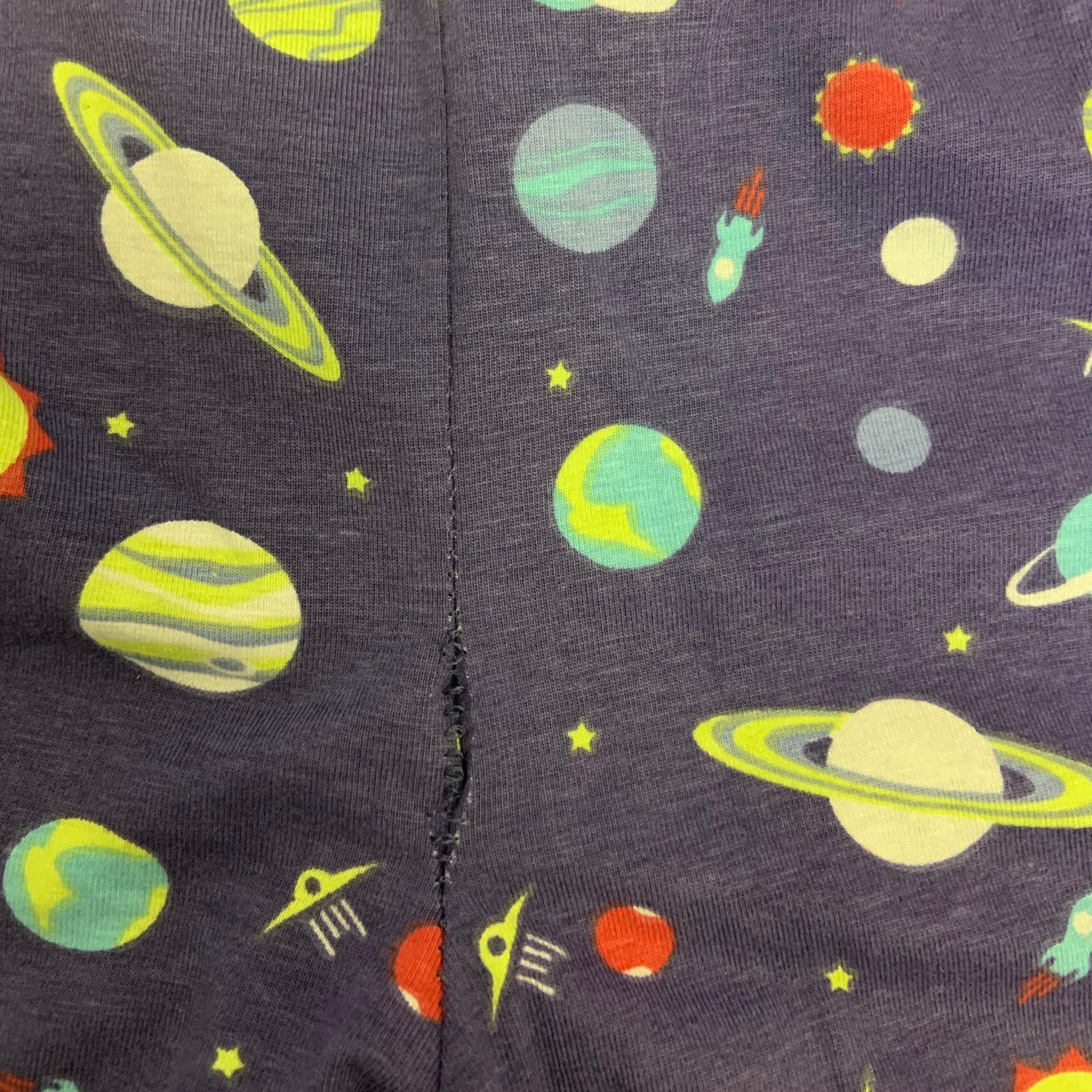 Explore New Worlds Leggings Defective - XS (Rip on front seam)
