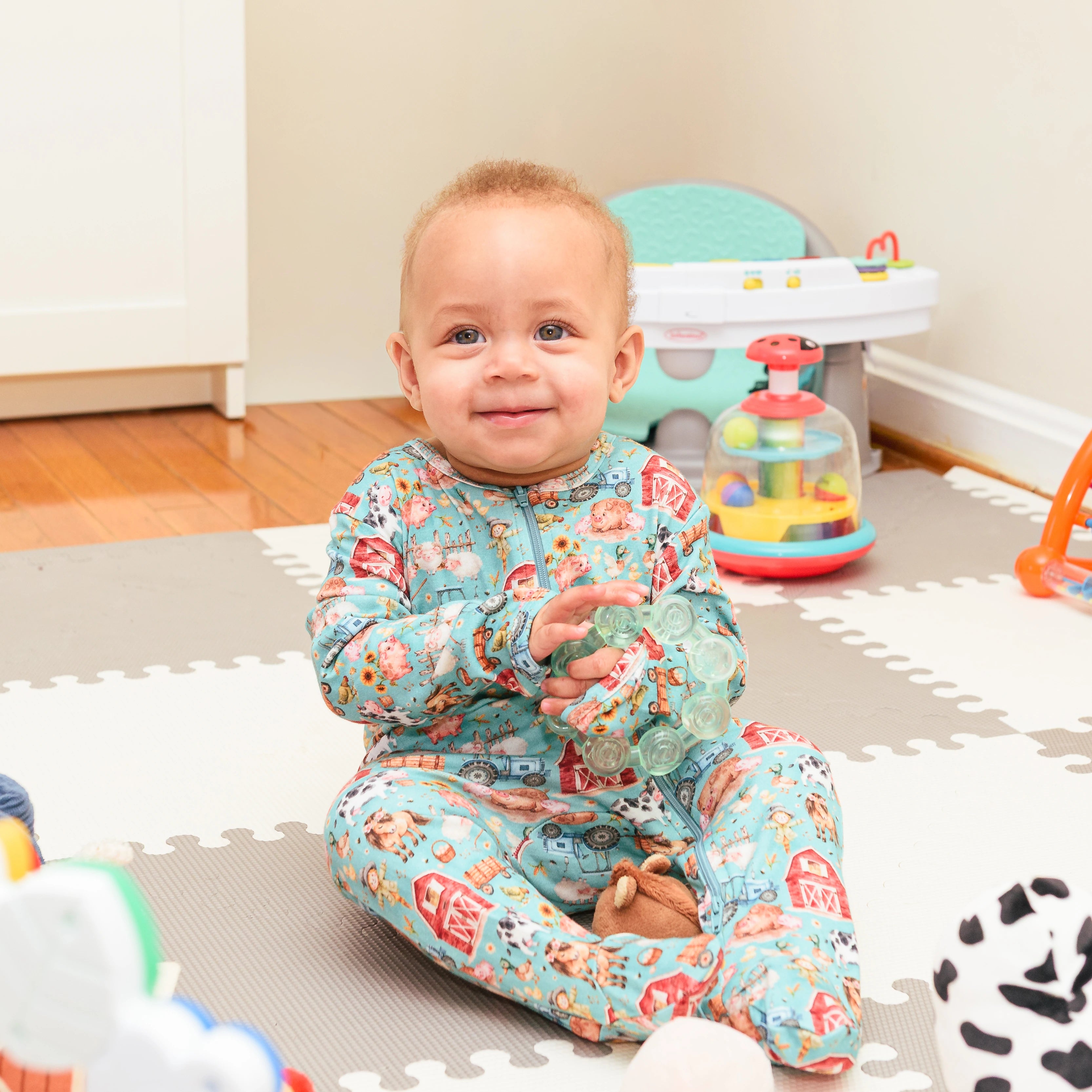 Farm Animals Long Baby Bodysuit