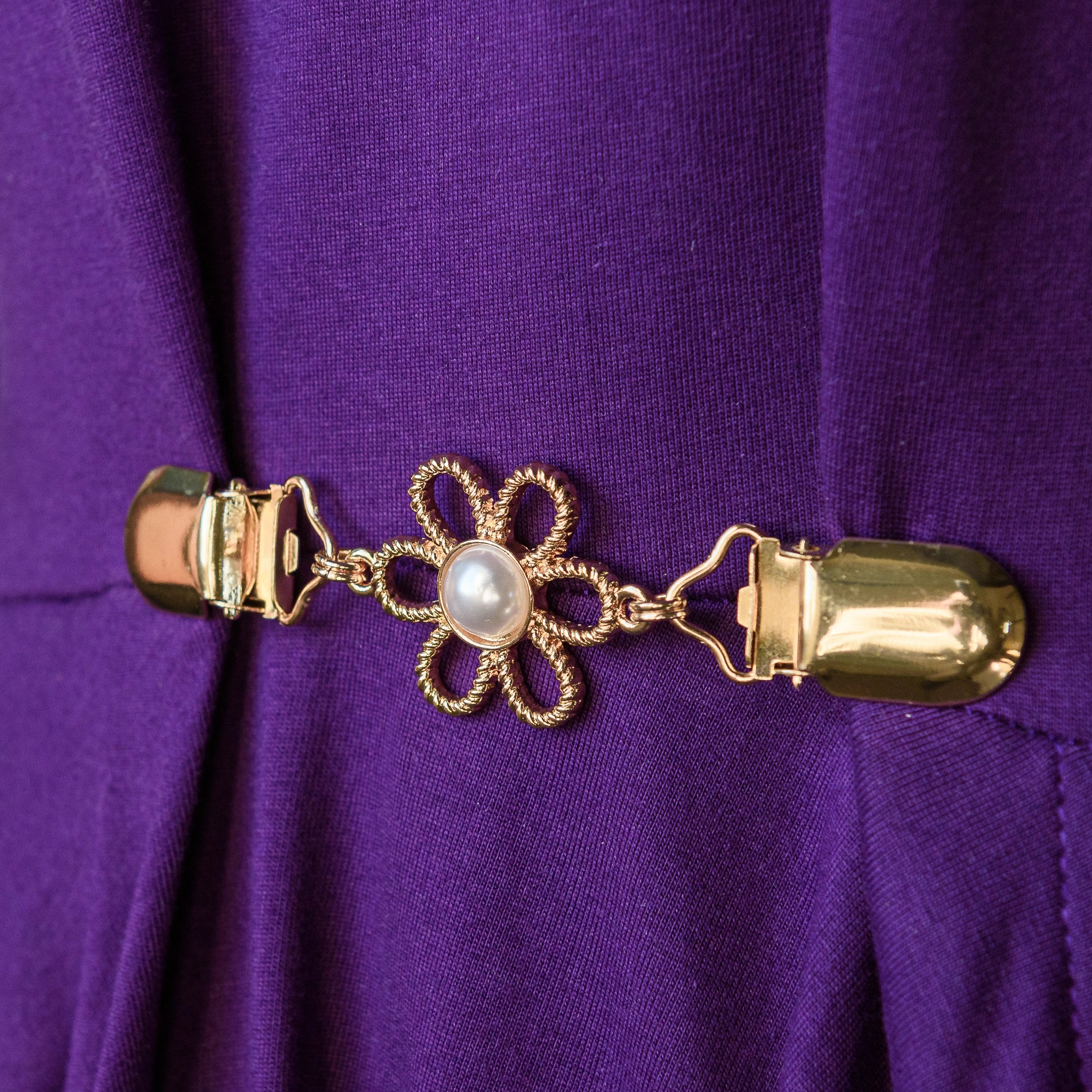 Golden Flower Cinch Clip