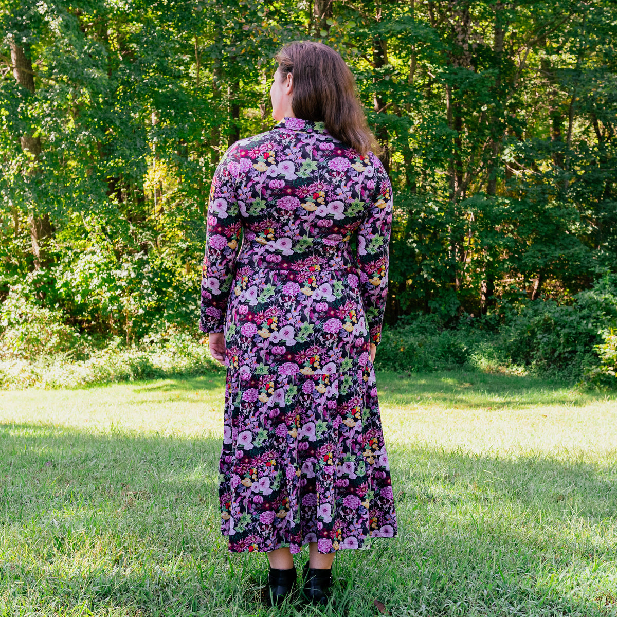 Midnight Meadows Midi Dress with Pockets