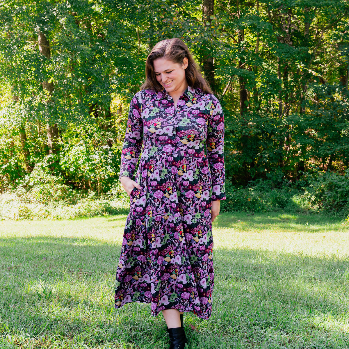 Midnight Meadows Midi Dress with Pockets