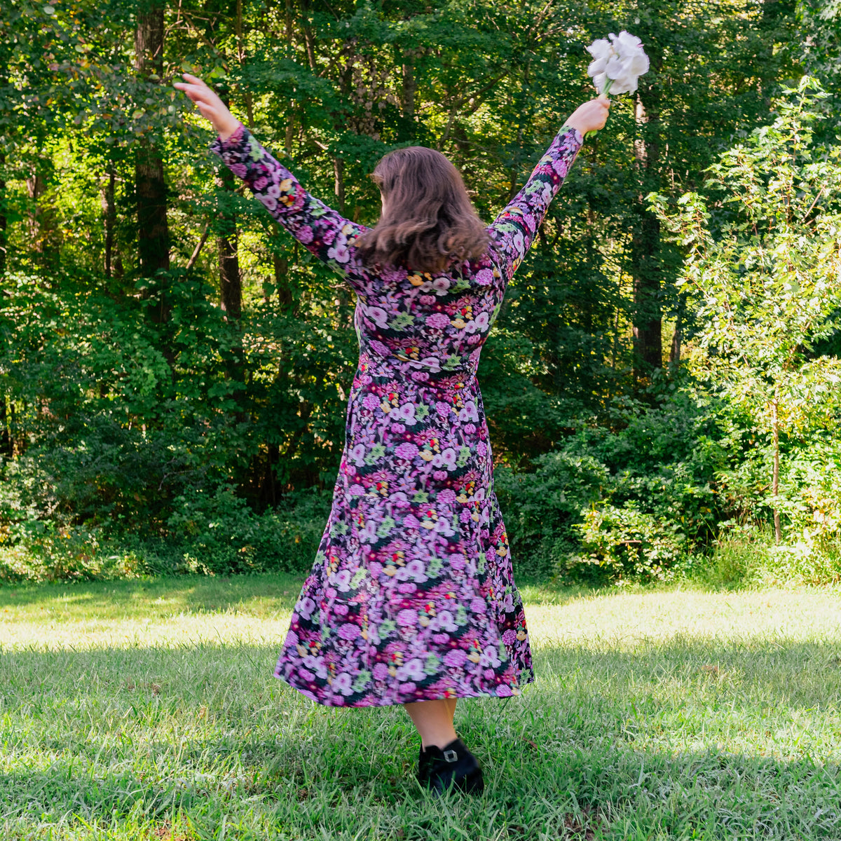 Midnight Meadows Midi Dress with Pockets