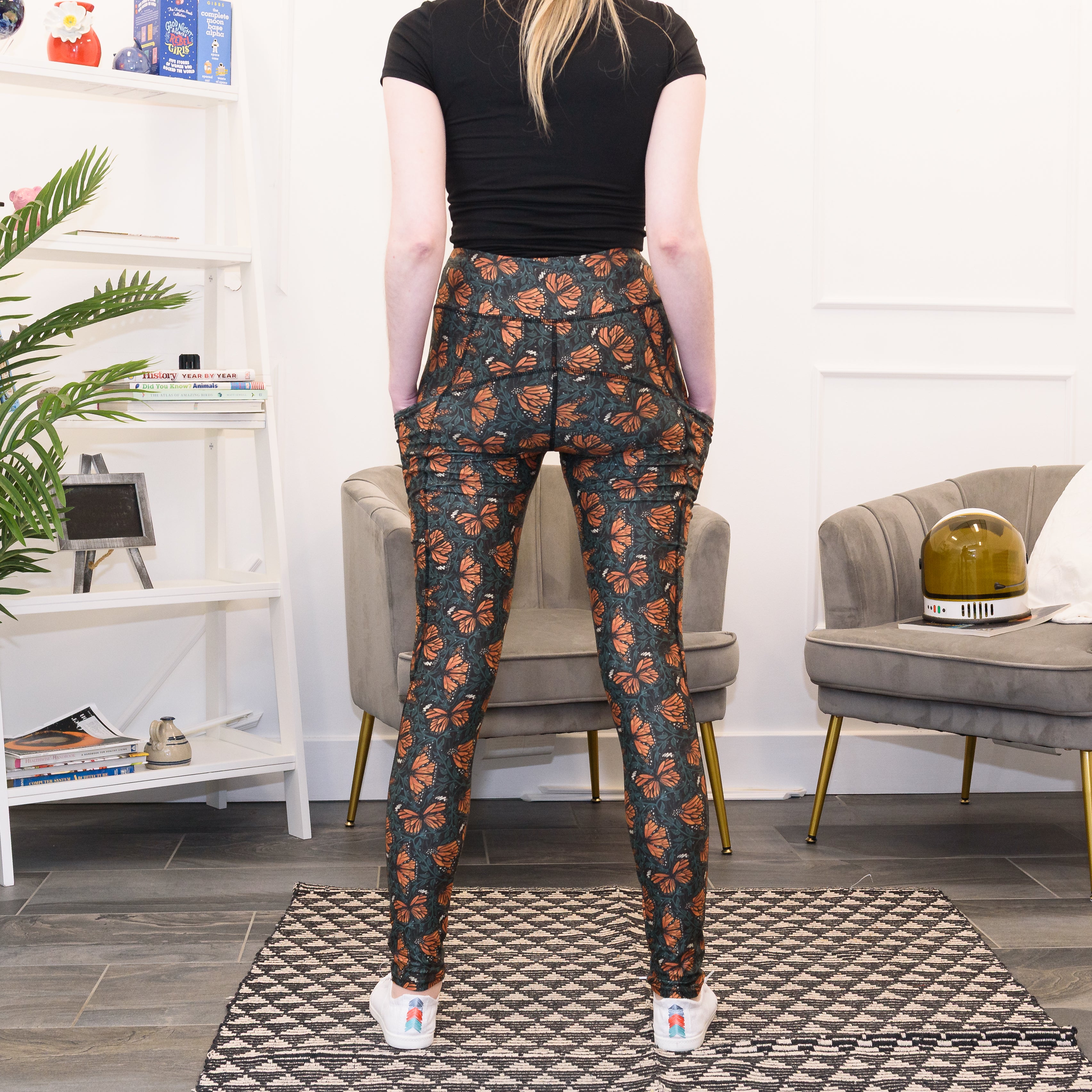 Monarch Butterflies Adults Leggings with Pockets