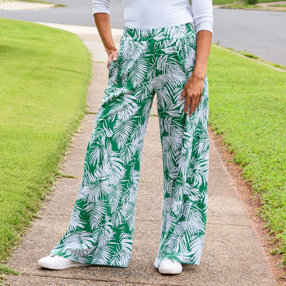 Palm Leaves Ruffle Palazzo Pants with Pockets