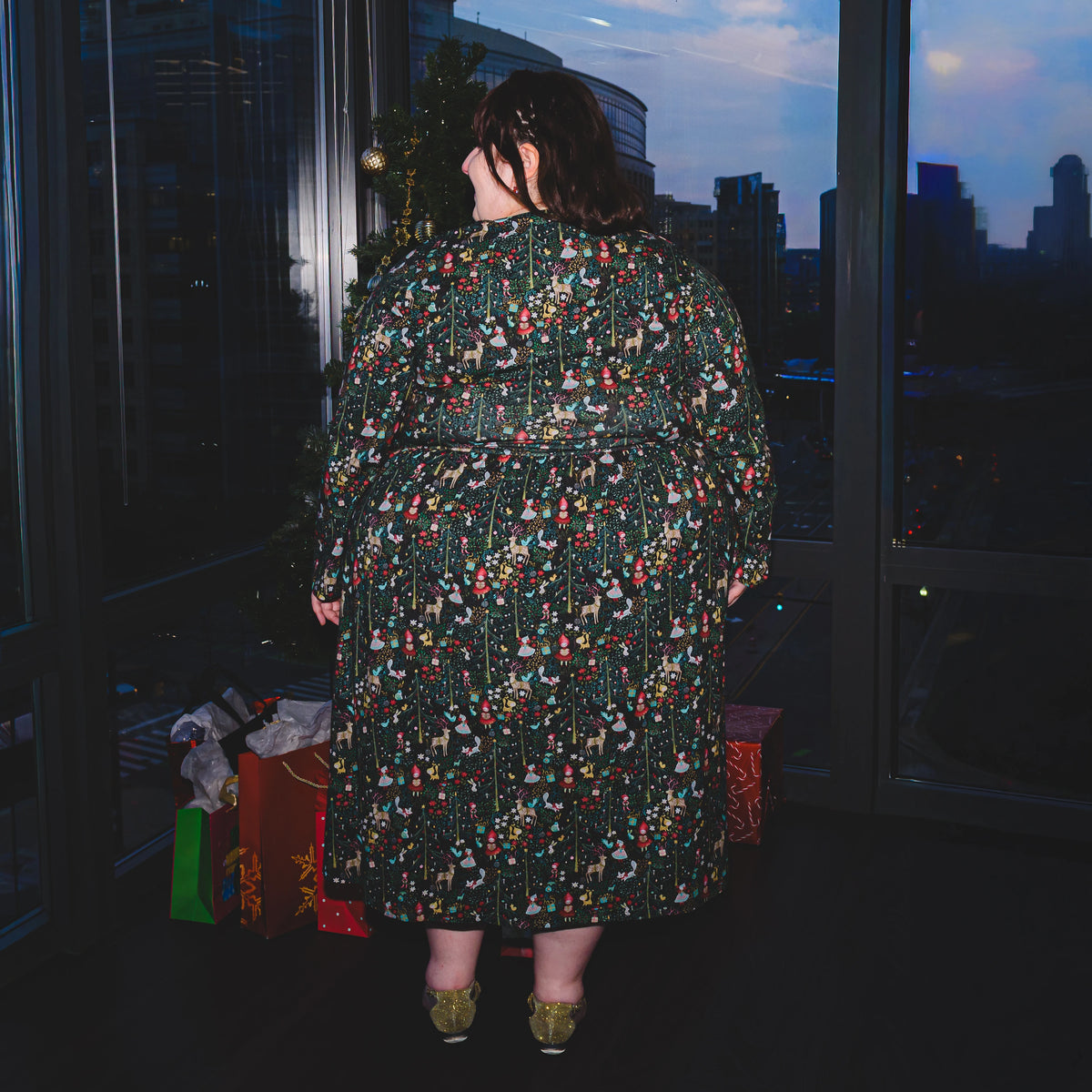 Storybook Holiday Midi Dress with Pockets